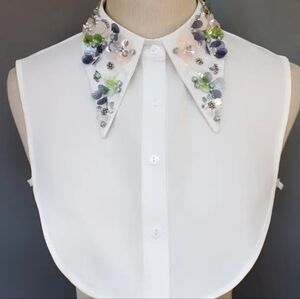 Embellished Detachable White Collar with Pastel Bead Flowers